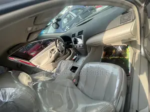 Toyota Camry 2009 Gold