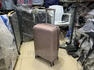 Small Size Unbreakable Rubber Nude Colour Hand Luggage