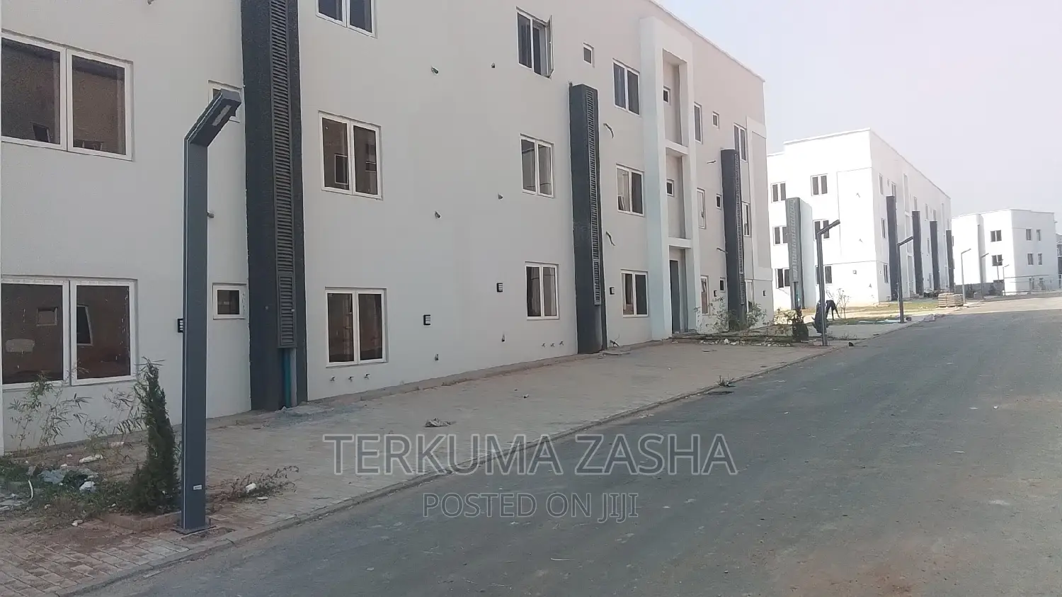 4bdrm Semi Detached Duplex With Bq