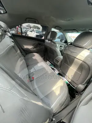 Toyota Camry 2011 Gray