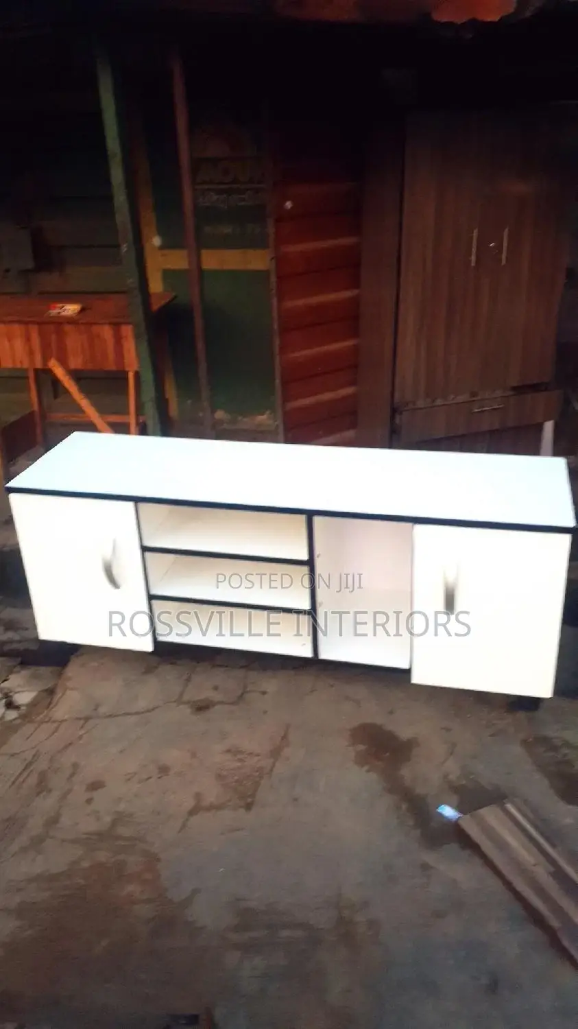 4ft Tv Stand / Tv Shelf / Console
