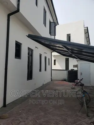 4bdrm Duplex in Chevron for rent