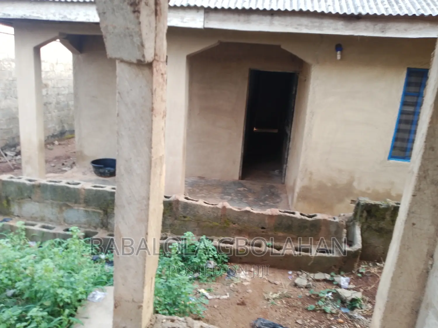 7bdrm Block of Flats in Alaafia Tayo, Ado-Odo/Ota for sale