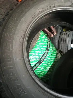 Bridgestone 255/70/18 Made in Japan 18months Warranty