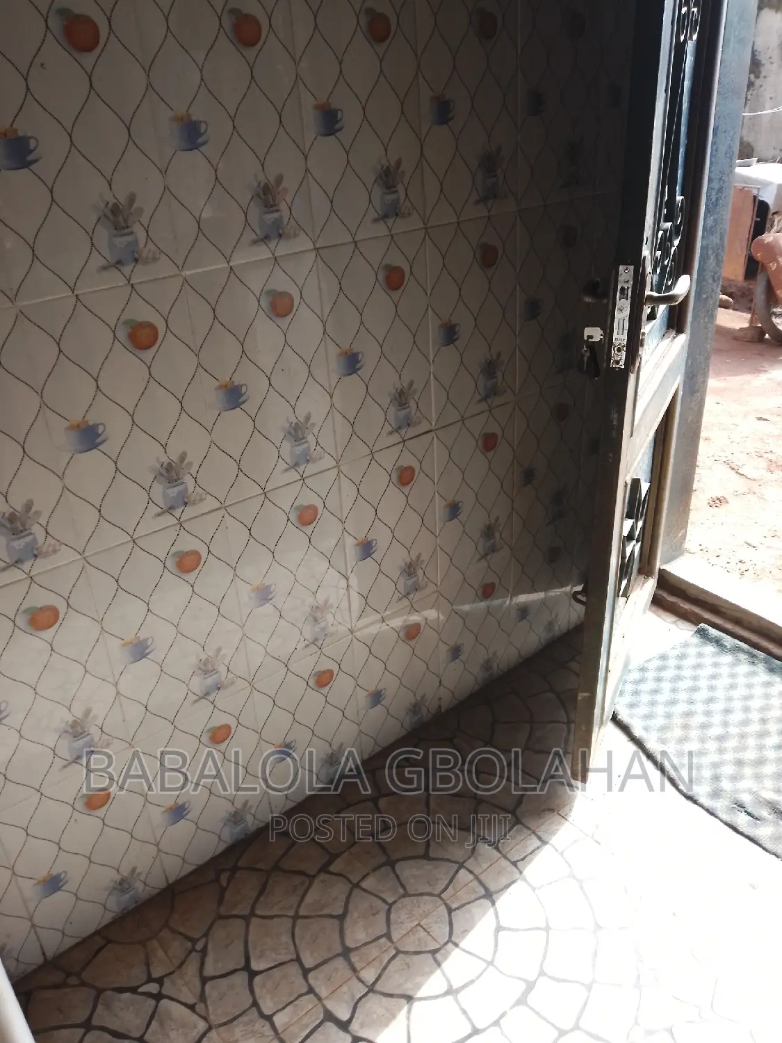 7bdrm Block of Flats in Alaafia Tayo, Ado-Odo/Ota for sale