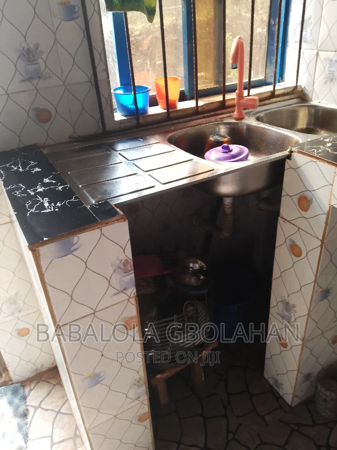 7bdrm Block of Flats in Alaafia Tayo, Ado-Odo/Ota for sale