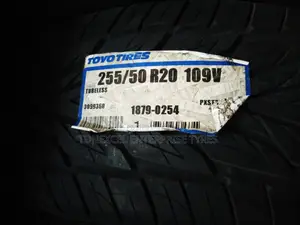 Toyo Japan 255/50/20 2yrs Warranty