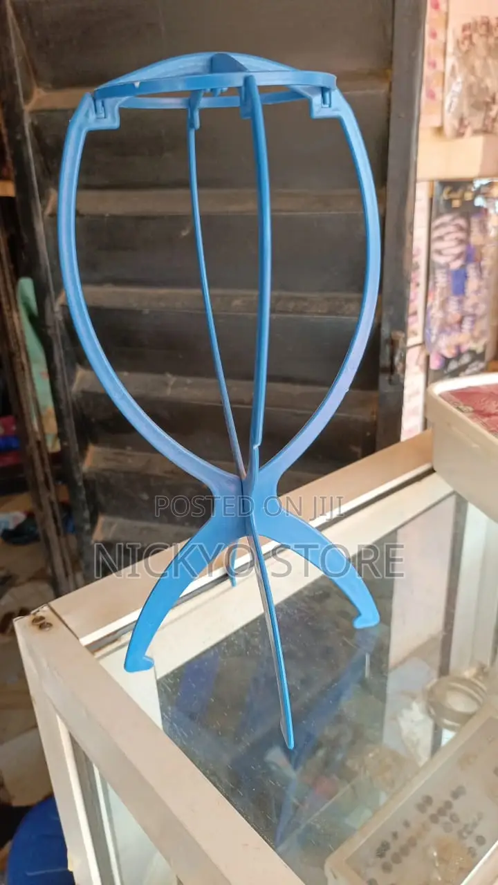 Portable Wig Head Stand