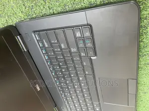 Laptop Dell Latitude 5440 4GB Intel Core I3 HDD 320GB