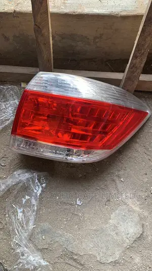 Back Light Highlander 012