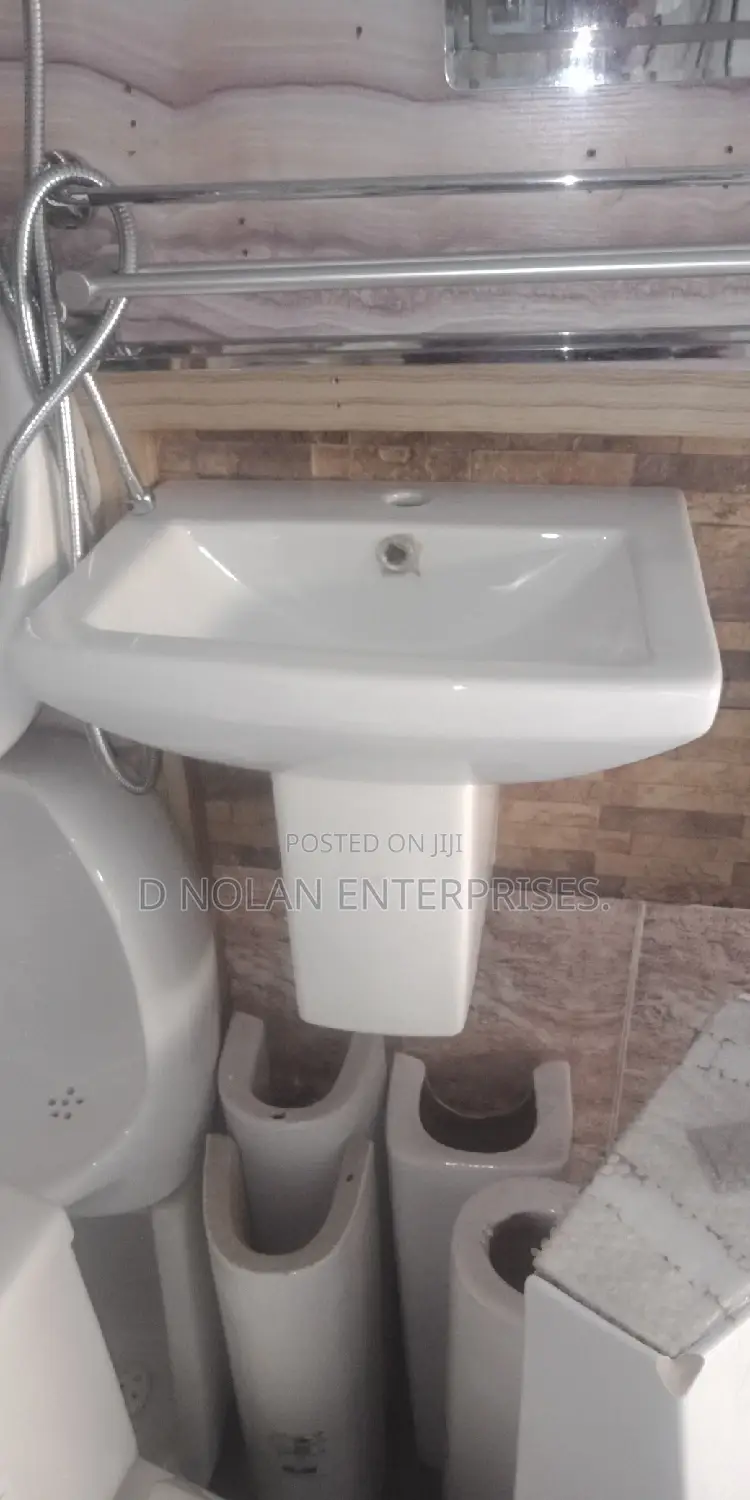 Single Square Basin
