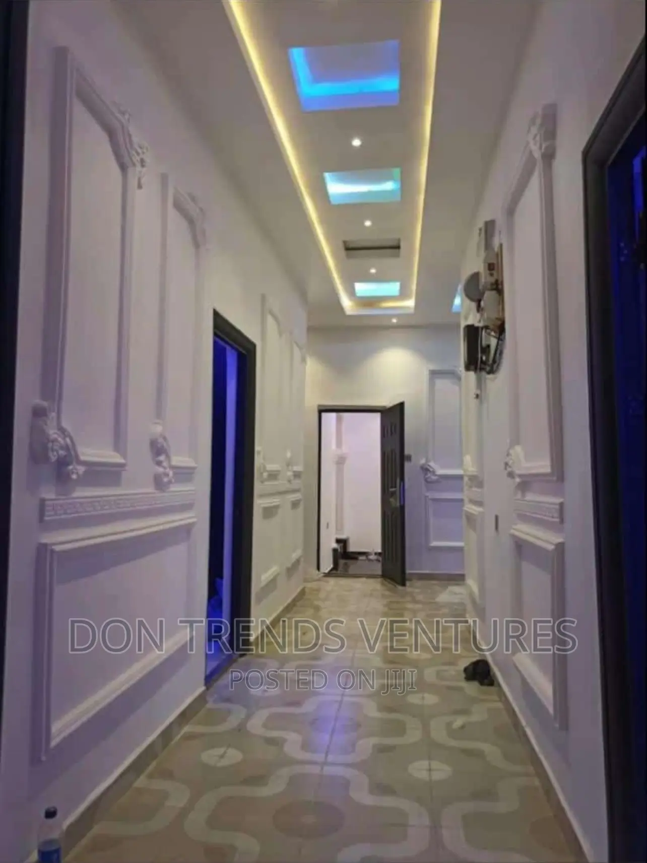 Wainscoting Wall Panels