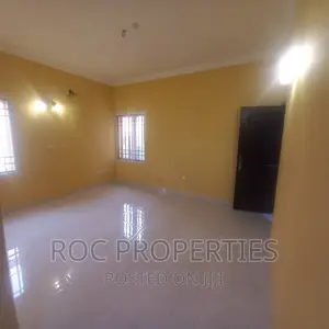 3bdrm Block of Flats in Kaura for rent