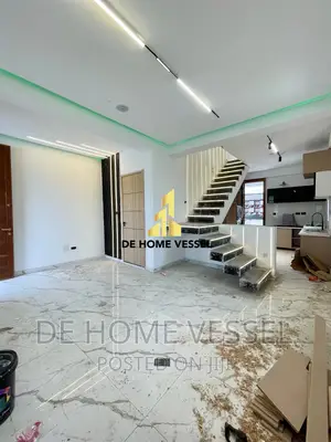 2bdrm Apartment in Lekki Phase 1 for sale