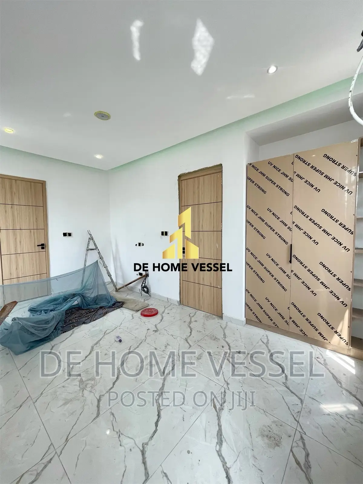 2bdrm Apartment in Lekki Phase 1 for sale
