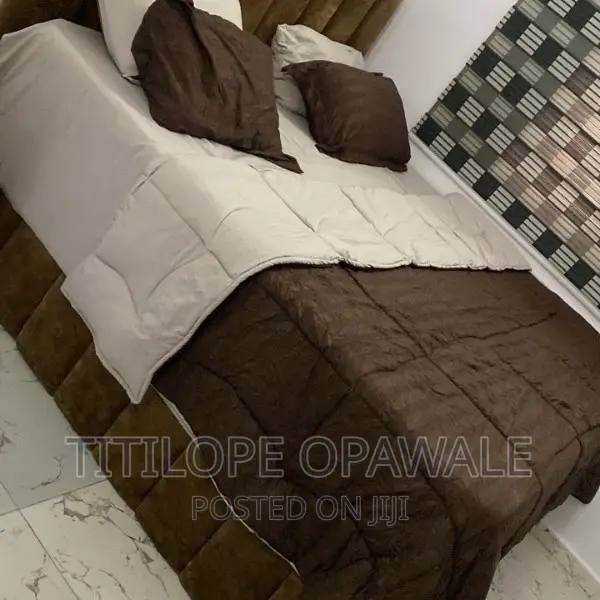 Lawson Upholstered Bed Frame 4 5(Bed Frame Only)