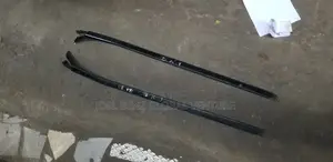 Ml350 2013 Set of Windscreen Crome
