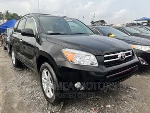 Toyota RAV4 2011 Black