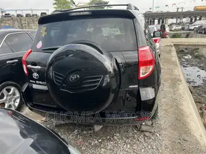 Toyota RAV4 2011 Black