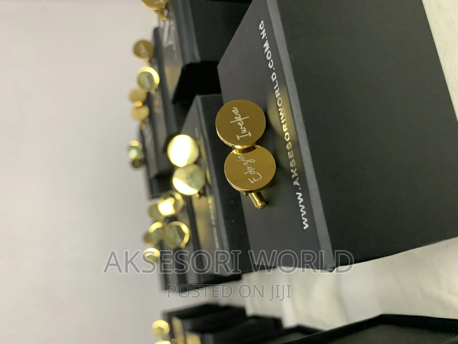 Custom Premium Cufflinks Gift