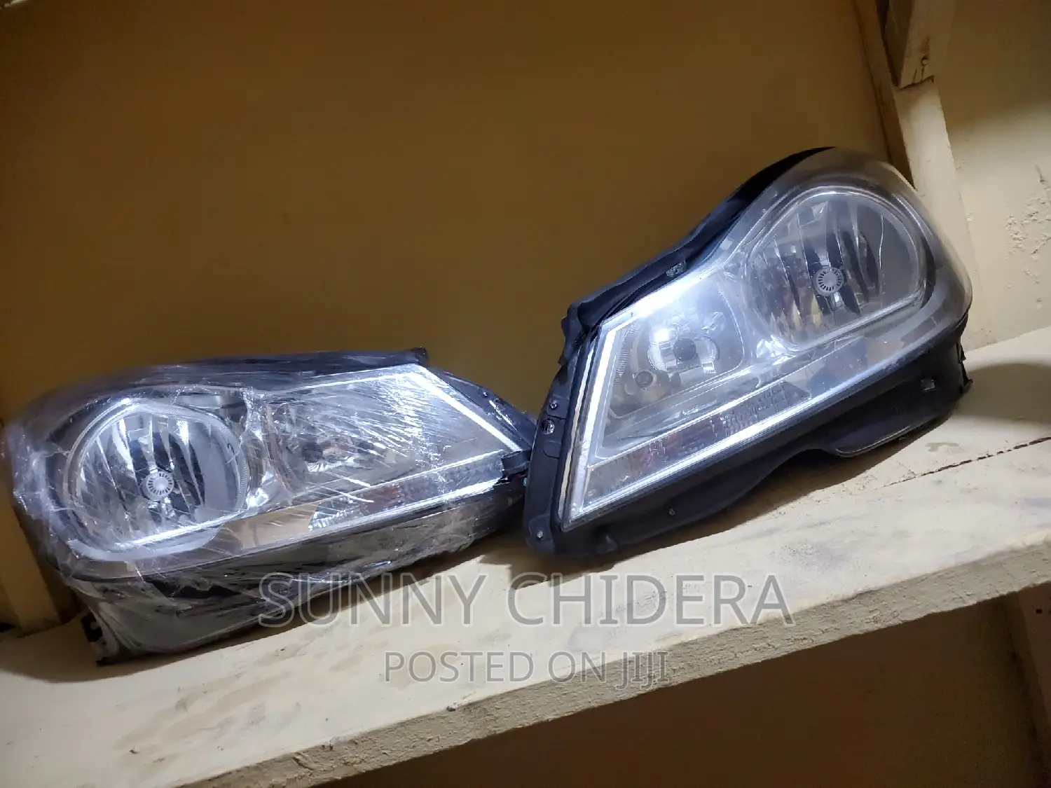 C300 2013 Head Lights Set Direct Tokubo Extra Clean