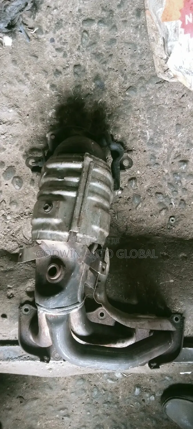 Engine Catalyst 2.4 Camry or 2.7 Direct Belgium One