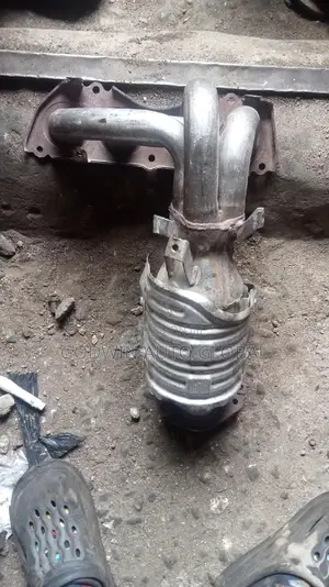 Catalyst Converter Toyota RAV4 2012 Model Engine Catalyst