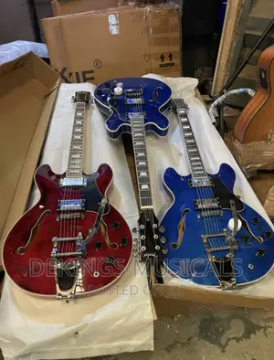 Fender Jazz Guitars Les Paul With Gear
