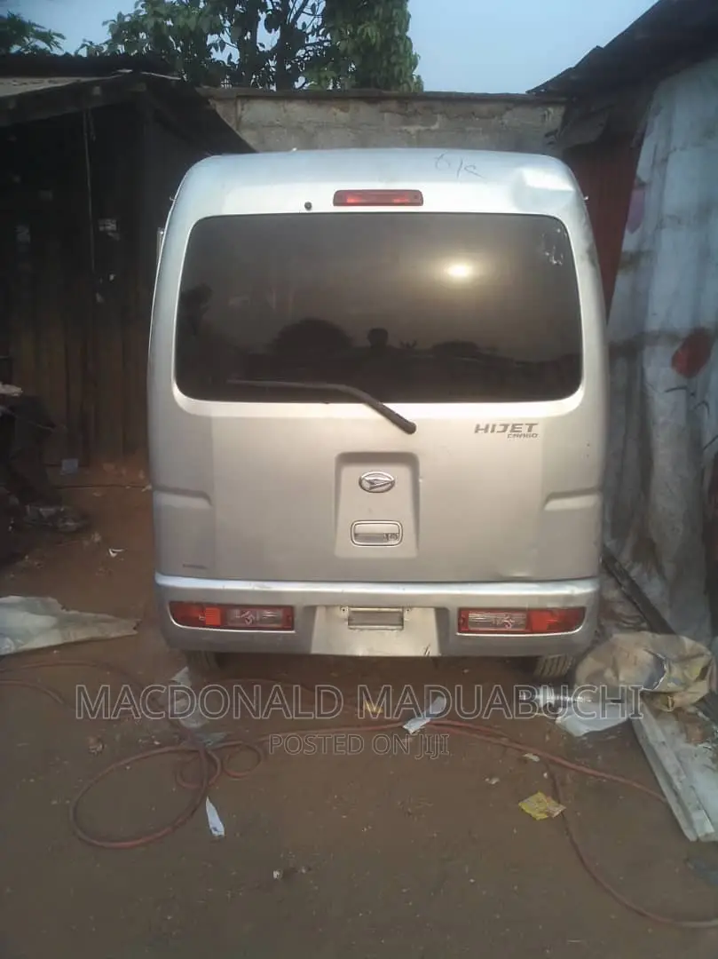 Daihatsu Hijet 2010
