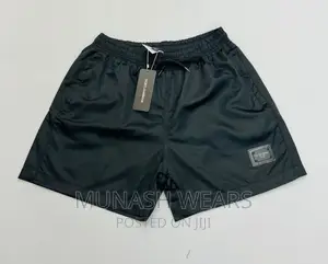 Classic Short Design