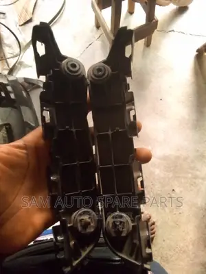 Toyota Venza Fender Clip the Two Side 2015 Model