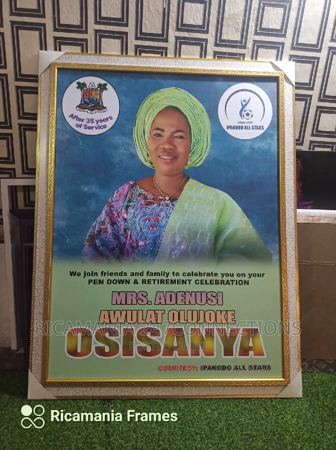 30*40 Portrait Frame for Your Personal Use