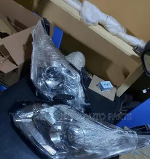 Toyota Avensis 2008 to 2011 Headlamp Original Depo