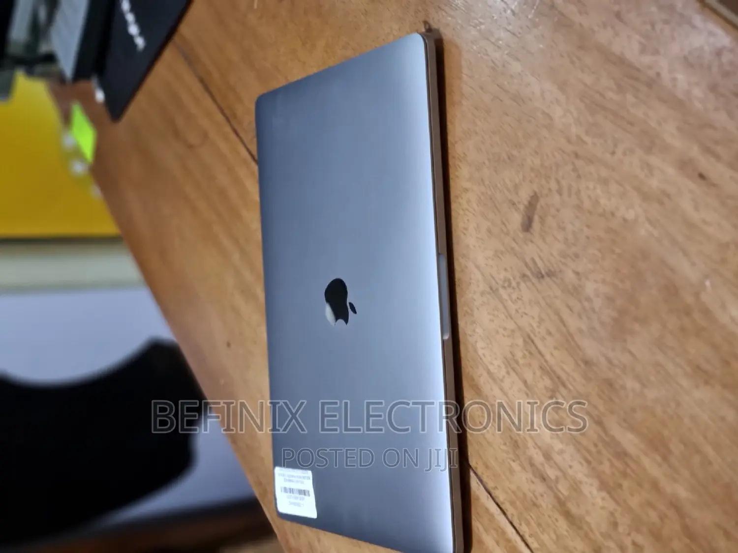 Laptop Apple MacBook Pro 2019 16GB Intel Core I7 SSD 1T