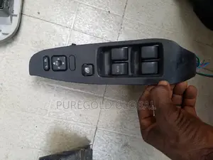 Subaru Glass Control Button