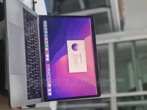 Laptop Apple MacBook Pro 2018 16GB Intel Core I5 SSD 256GB
