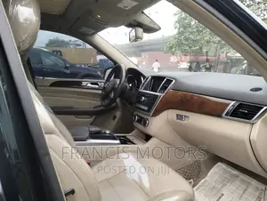 Mercedes-Benz M Class 2015 Black