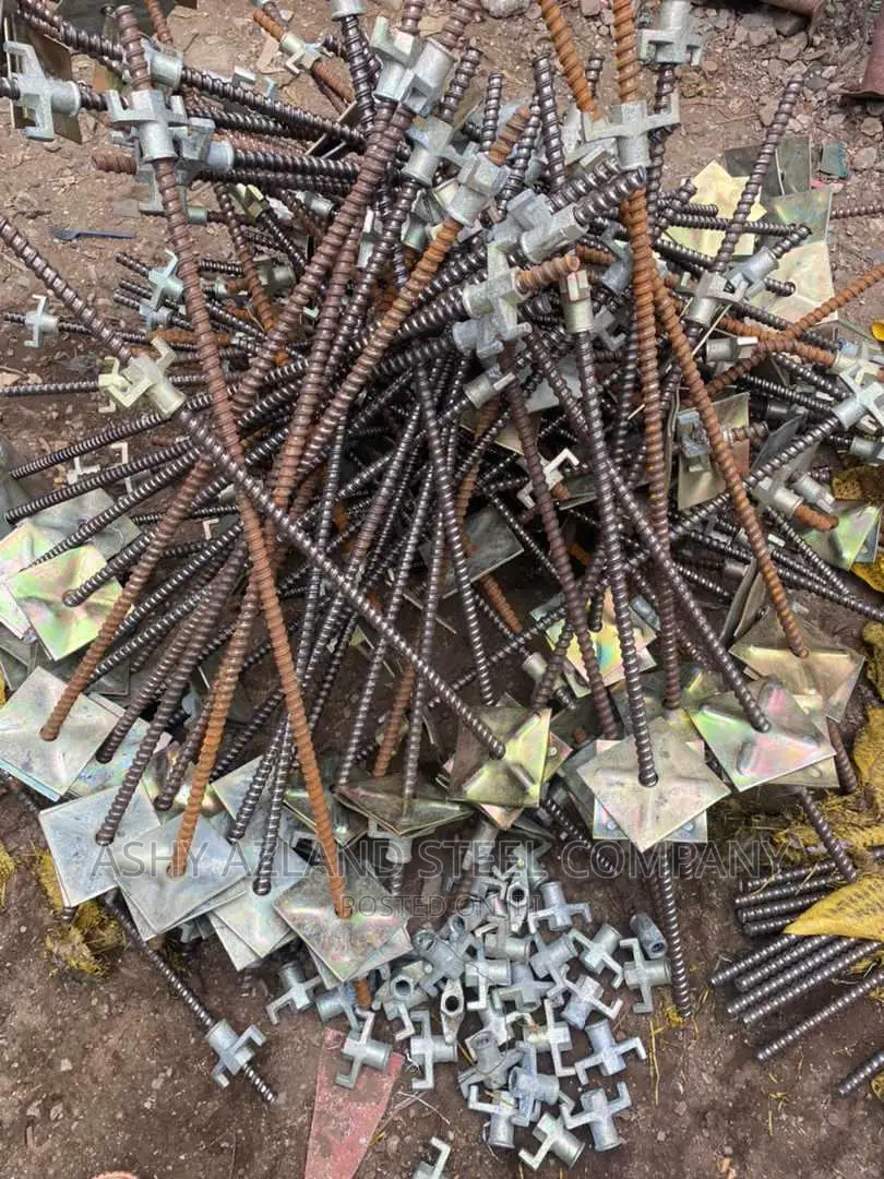 Gagua Rod/Nut at Avoidable Price