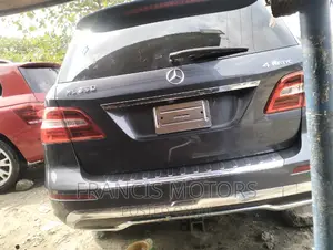 Mercedes-Benz M Class 2015 Gray