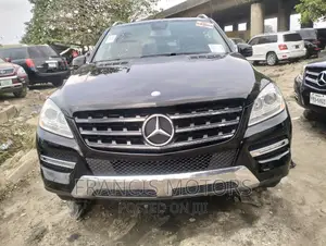 Mercedes-Benz M Class 2015 Black