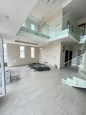 3bdrm Maisonette in Victoria Island Extension for sale