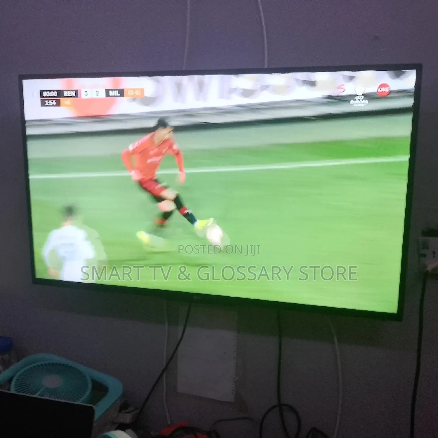 LG 43inches LED With Building Showcasing Apps
