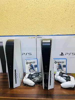 2 Units of Ps5 Open With 2 Controllers and Fifa23 Cd Each
