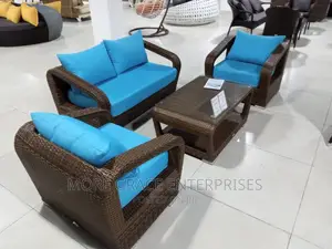 Rattan Table and Chairs for Home, Hotel and Outdoor