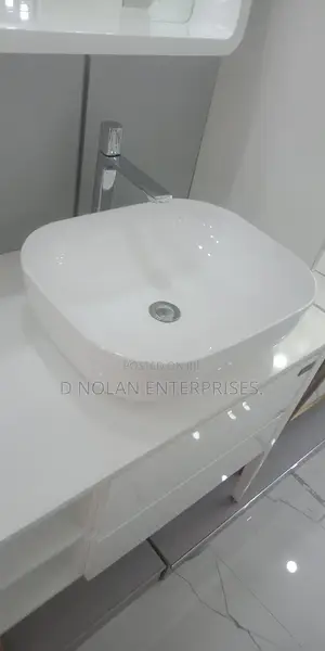 Counter Top Basin.