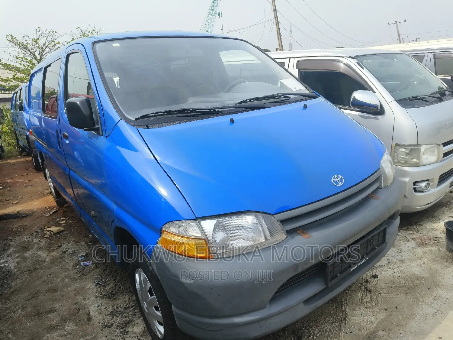 Toyota HiAce 2001 Blue