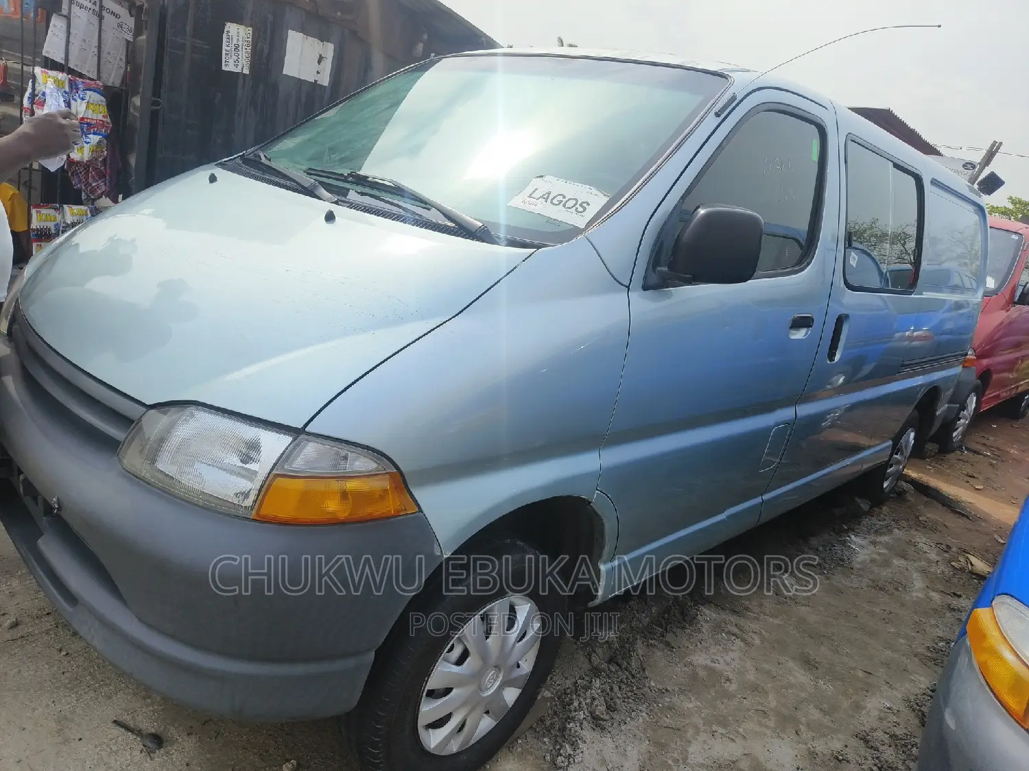 Toyota HiAce 2002 Silver