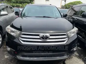 Toyota Highlander 2013 Black