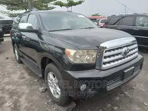 Toyota Sequoia 2015 Black