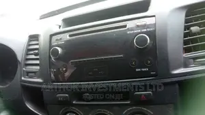 Toyota Hilux 2010-2018 Radio Cd